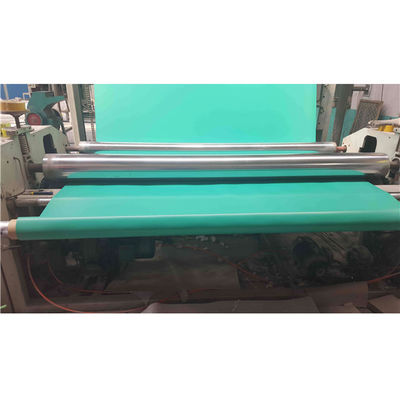 عرض خط إنتاج غشاء العزل PVC المائي 1500-6000 مم