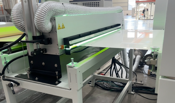 يشتري خط إنبعاث ورق PETG الزخرفي بقدرة إنتاج 850 كجم / ساعة ، نطاق سمك 4 * 8 أقدام * 1 ملم وهيكل ABA online manufacture