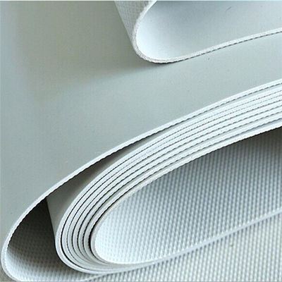 شراء خط إنتاج غشاء عازل المياه من PVC 1 - 3mm سمك محرك طحن مزدوج مخروط online manufacture
